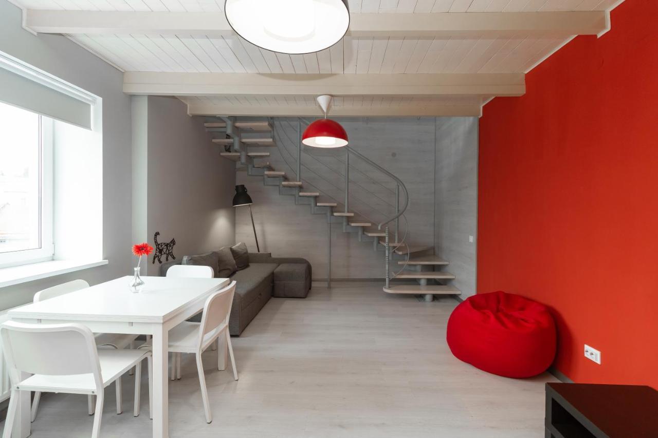 Stories Hub Aparthotel Lviv Bagian luar foto