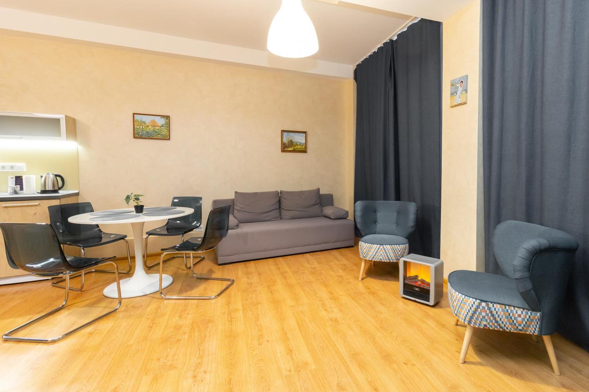 Stories Hub Aparthotel Lviv Ruang foto