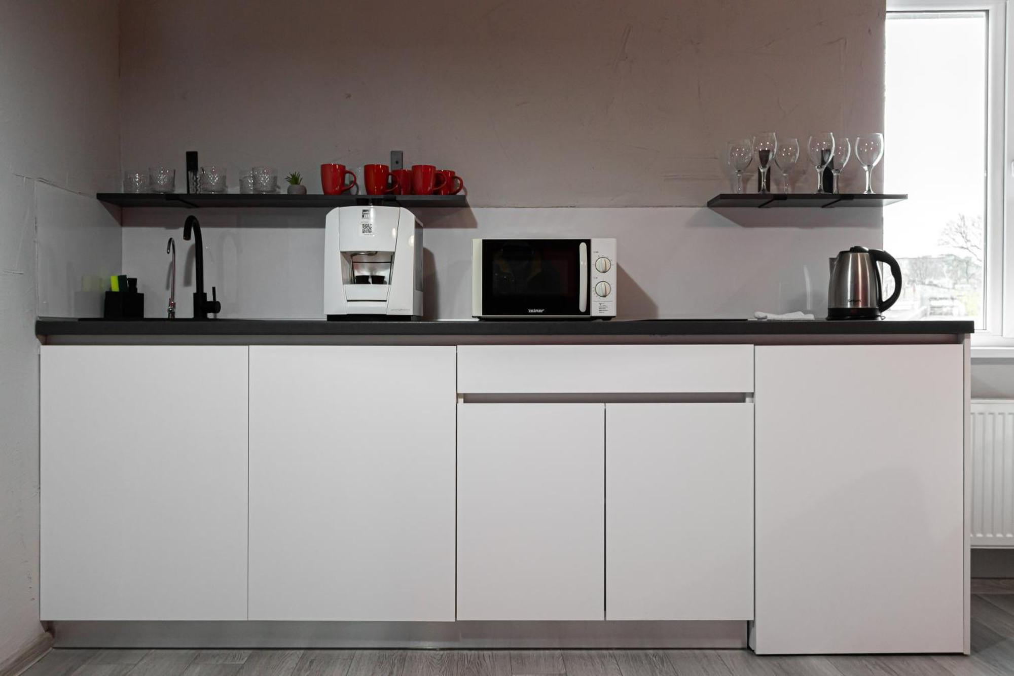 Stories Hub Aparthotel Lviv Ruang foto