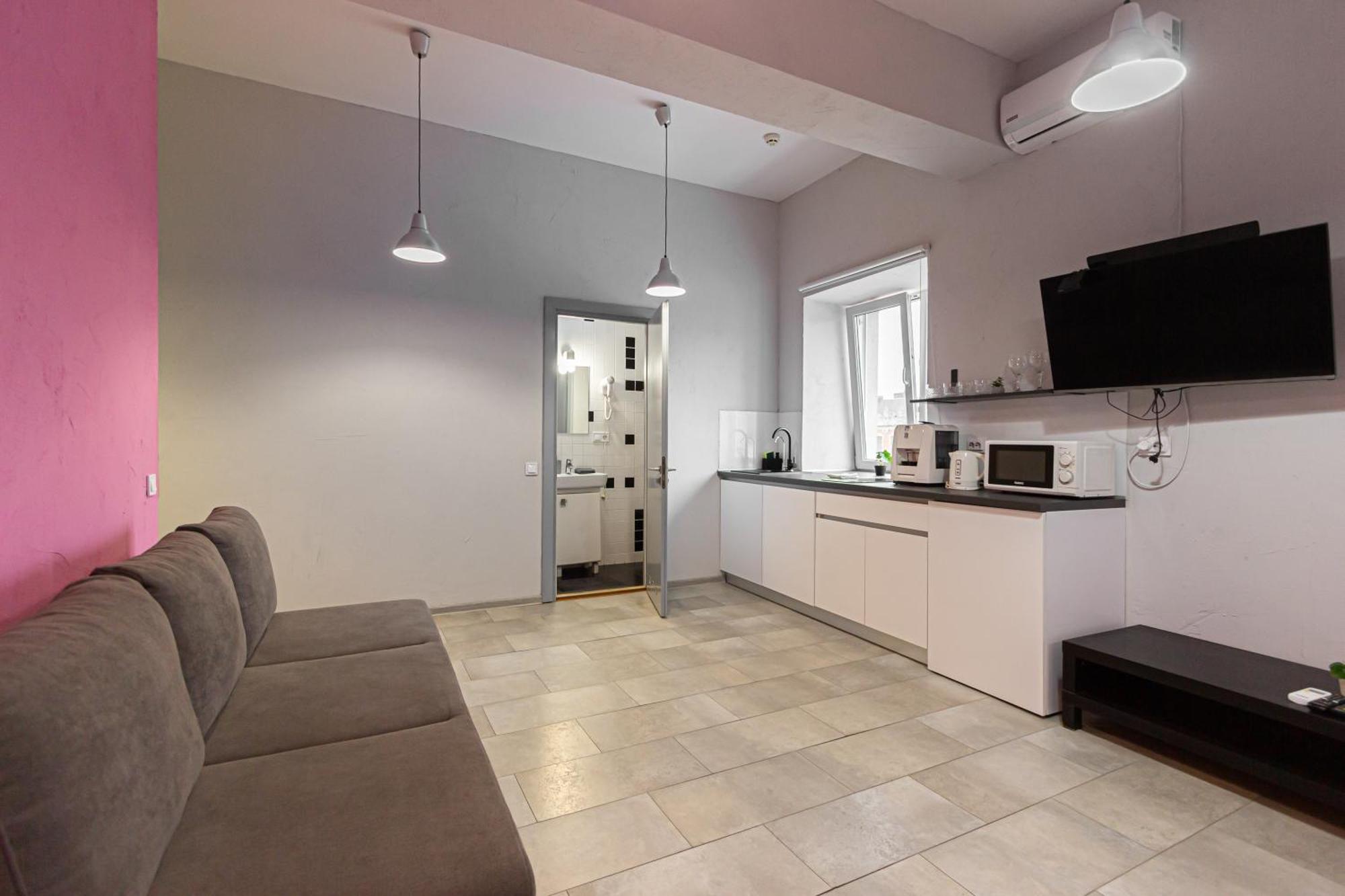 Stories Hub Aparthotel Lviv Ruang foto