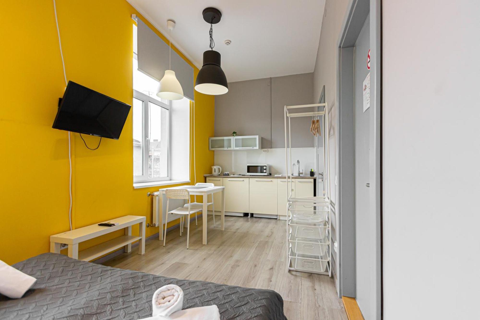 Stories Hub Aparthotel Lviv Ruang foto