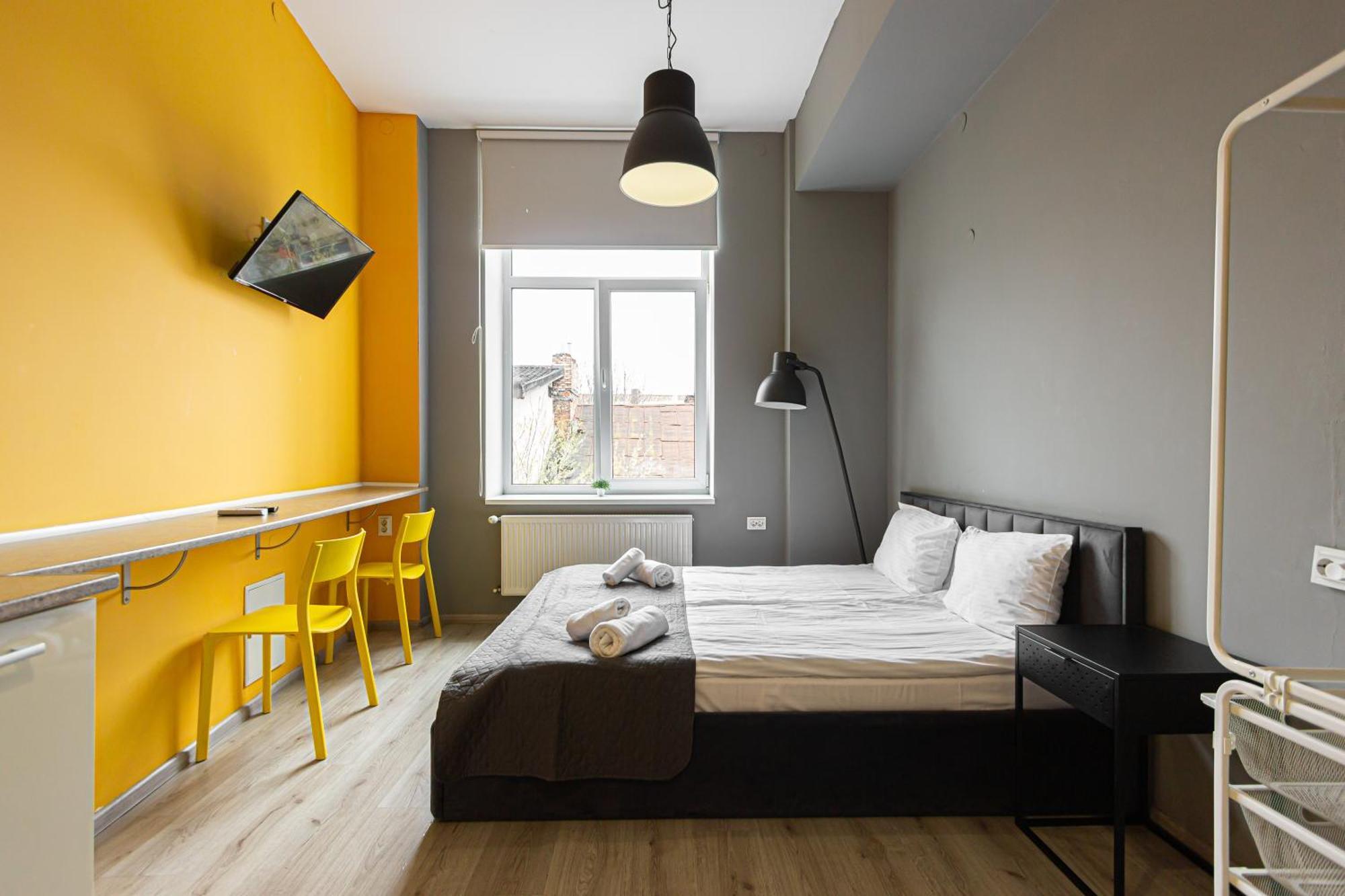Stories Hub Aparthotel Lviv Bagian luar foto