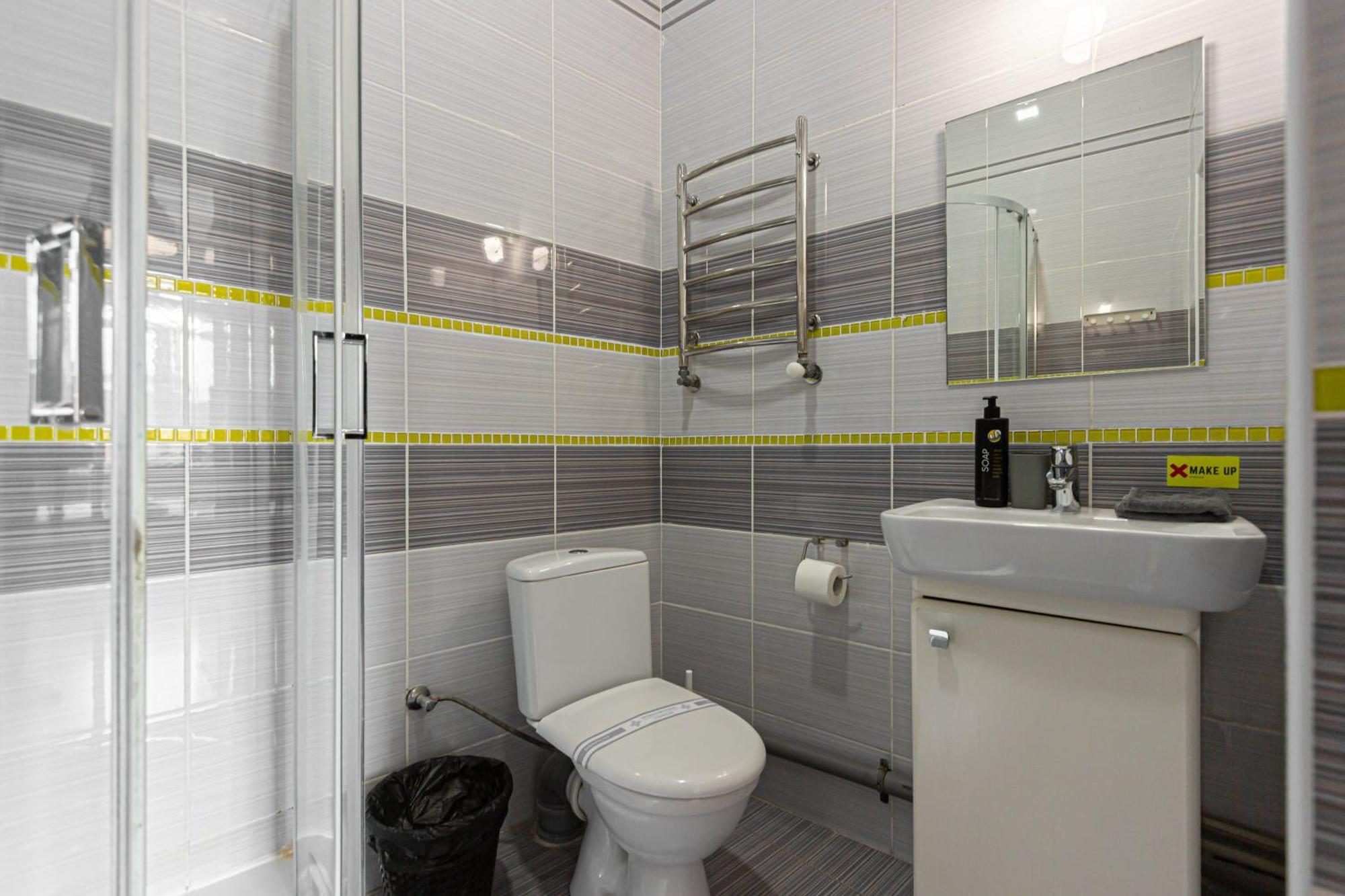 Stories Hub Aparthotel Lviv Ruang foto