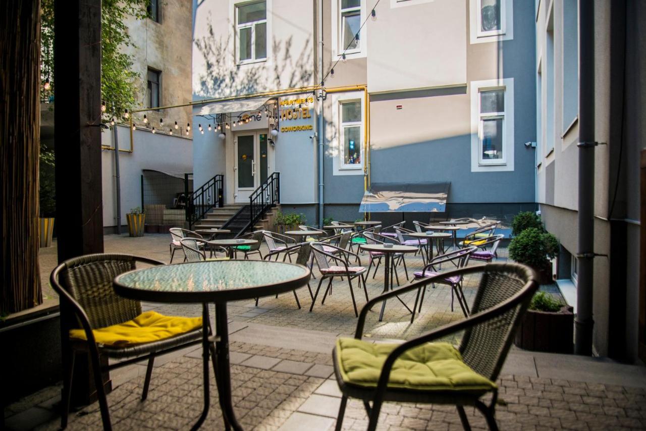 Stories Hub Aparthotel Lviv Bagian luar foto